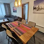 Viva 4-a-16 To The Door Grand Monastery Apartment