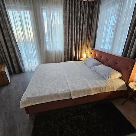 Apartment Viva 4-a-16 To The Door Grand Monastery