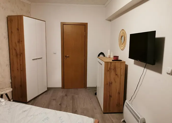 Viva 4-a-16 To The Door Grand Monastery Παμπόροβο