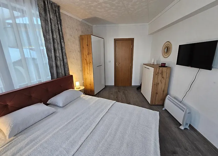 Viva 4-a-16 To The Door Grand Monastery Παμπόροβο